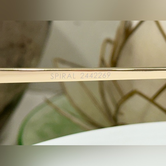 NWT Aire - Gold Spiral Square Sunglasses/Sunnies/Shades - Picture 11 of 15